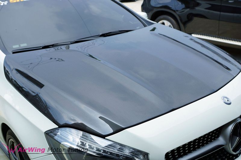 Benz W176 carbon fiber bonnet 02